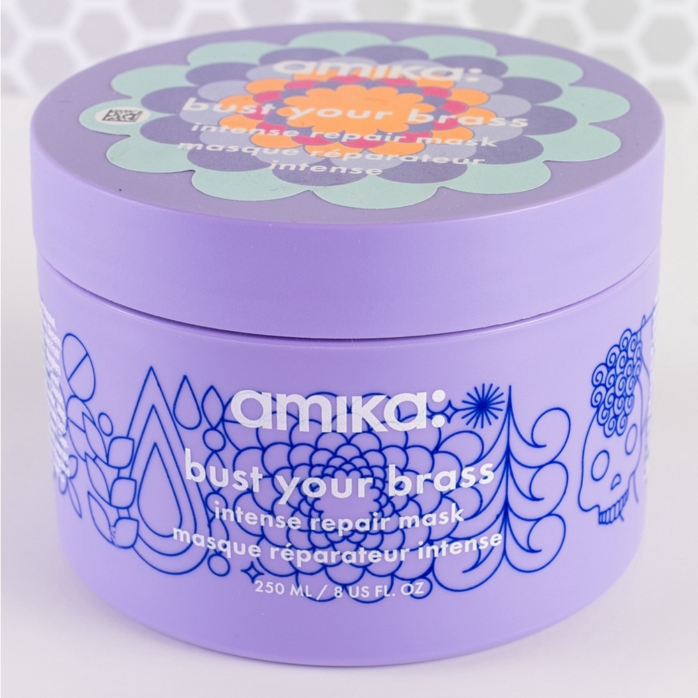 Bust Your Brass Cool Blonde Intense Repair Hair Mask by amika